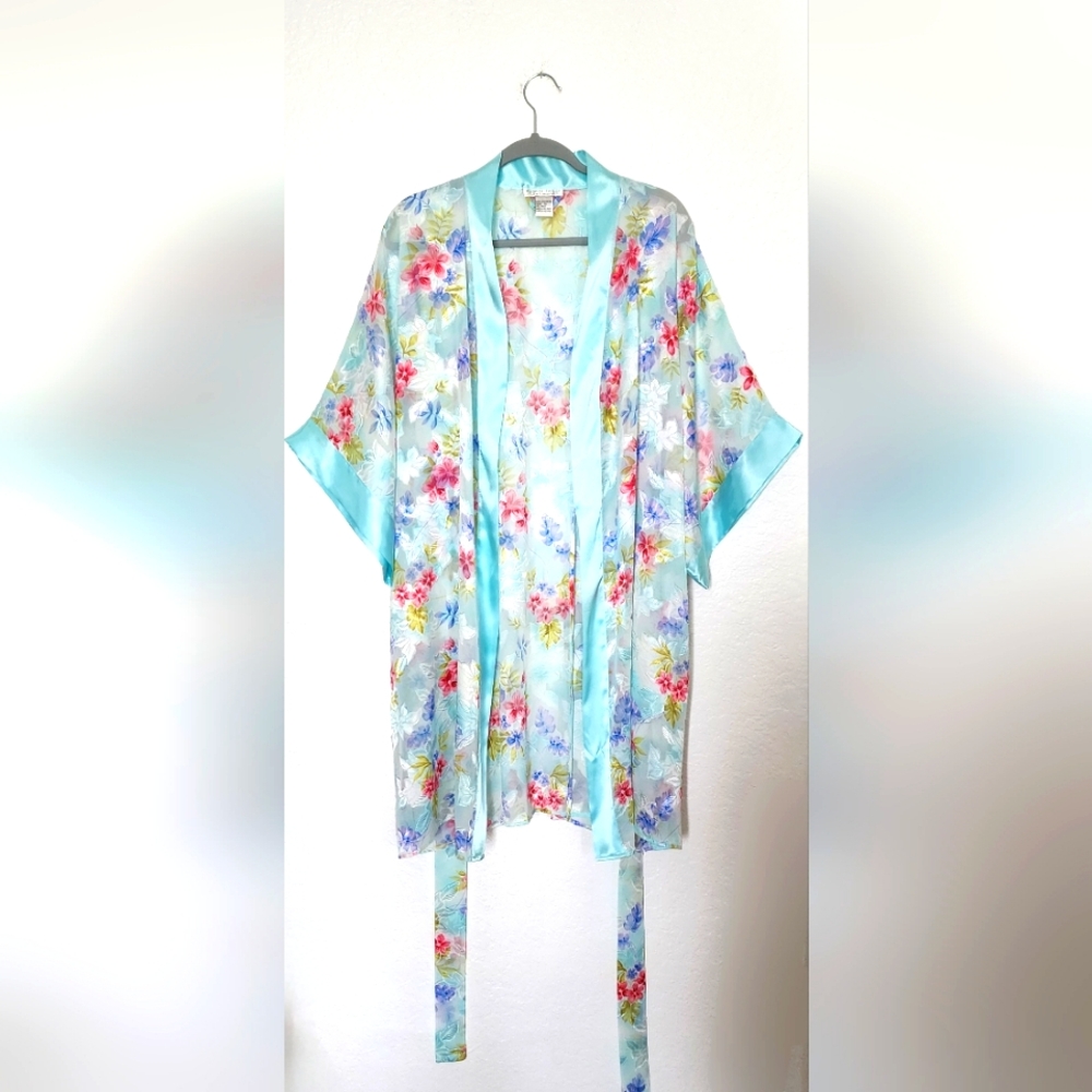 Morgan Taylor Women's Floral Satin Kimono Robe.  Size 1X